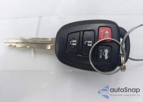 2016 Toyota Camry Le из США, поврежденный, VIN 4T4BF1FK1GR560412